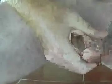 Gay sex chat with tropicalvoyeur257756 - camgaychat.com - Britain