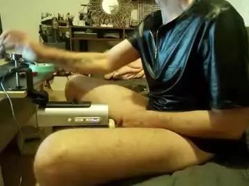 Gay sex chat with papillondusud84 - camgaychat.com - Britain