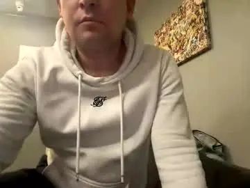 Gay sex chat with picksomeus - camgaychat.com - Britain