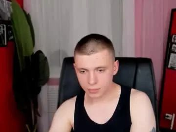 Gay sex chat with andrew_ellis - camgaychat.com - Britain