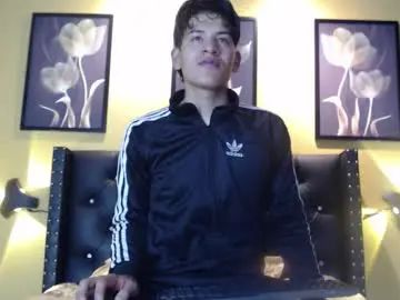 Gay sex chat with noa11_ - camgaychat.com - Spain