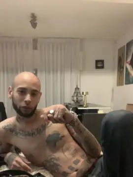 Gay sex chat with Flakk24 - camgaychat.com - Spain