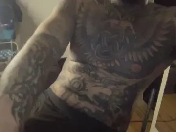 Gay sex chat with ektorkad - camgaychat.com - Britain