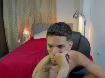 Gay sex chat with boss_master77 - camgaychat.com - Britain