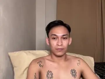Gay sex chat with mariophe - camgaychat.com