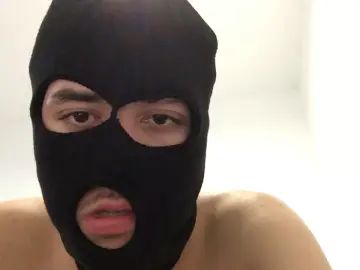 Gay sex chat with Peneenorme05 - camgaychat.com - Spain