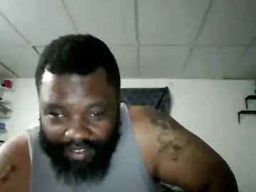 Gay sex chat with bigdawg202523 - camgaychat.com - Britain