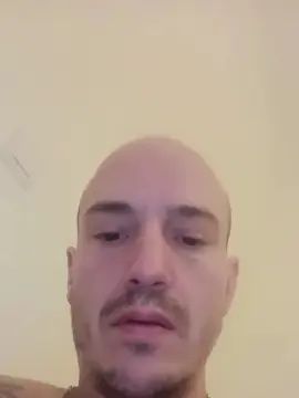 Gay sex chat with Kiffeur6969 - camgaychat.com - France