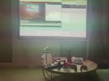 Gay sex chat with VersKinky38 - camgaychat.com - Britain