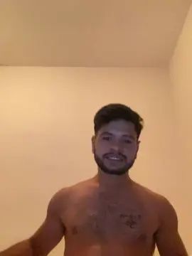 Gay sex chat with MarianoXX1 - camgaychat.com - Spain