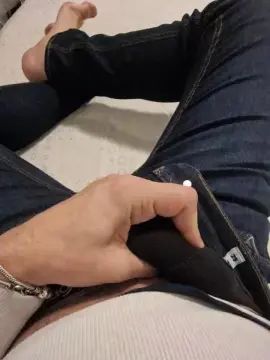 Gay sex chat with Sicilyguy - camgaychat.com - Italy