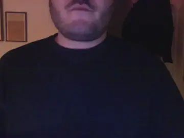 Gay sex chat with _bigP - camgaychat.com - Britain