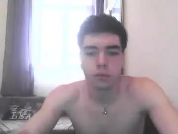 Gay sex chat with xxxyungbbb - camgaychat.com - Britain