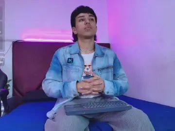 Gay sex chat with Davel_Svetla - camgaychat.com - Spain