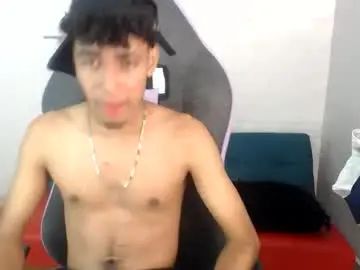 Gay sex chat with leam_1 - camgaychat.com - Britain