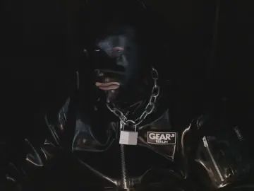 Gay sex chat with rubberskin3 - camgaychat.com - Germany