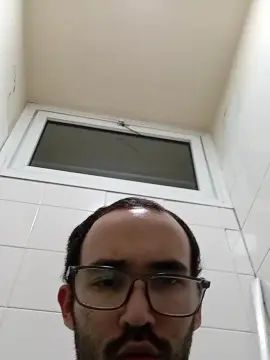 Gay sex chat with Bandolero96 - camgaychat.com - Portugal