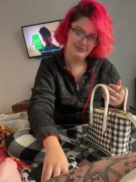 Gay sex chat with Towking5 - camgaychat.com - Britain