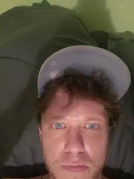 Gay sex chat with Cum4yall1 - camgaychat.com - Britain