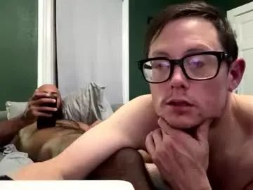 Gay sex chat with hot_toddyil - camgaychat.com - Britain