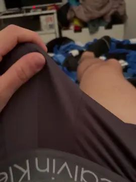 Gay sex chat with andreeea4 - camgaychat.com - Italy