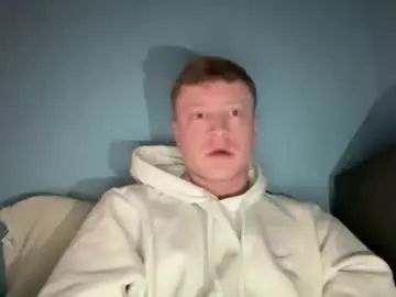 Gay sex chat with cmm420 - camgaychat.com - Britain