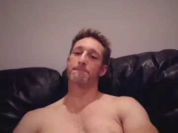 Gay sex chat with fitcut - camgaychat.com - Britain