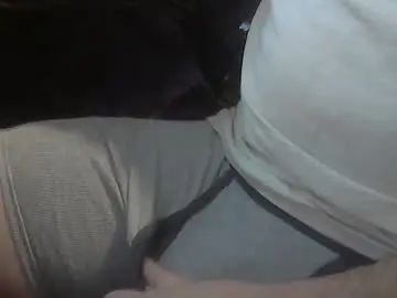 Gay sex chat with craigmaddox - camgaychat.com - Britain