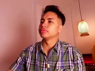 Gay sex chat with aleclightwood_dim - camgaychat.com - Britain