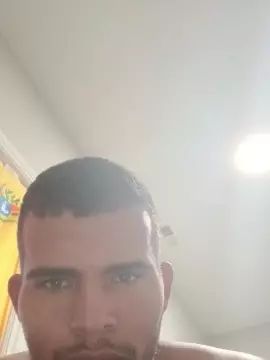 Gay sex chat with Jesusactivo4 - camgaychat.com - Spain