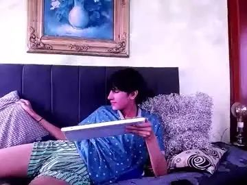 Gay sex chat with aiden_sweet - camgaychat.com