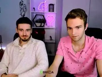 Gay sex chat with mister_dekker - camgaychat.com - Britain