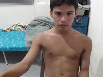 Gay sex chat with urasianhot_jayxxxx - camgaychat.com - Britain