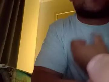 Gay sex chat with edwardtoka3 - camgaychat.com - Britain