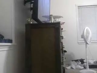 Gay sex chat with mrniceandwilling - camgaychat.com