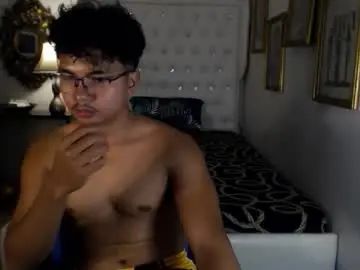 Gay sex chat with marcusmason1 - camgaychat.com - Britain