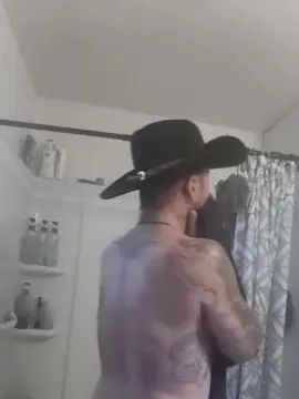 Gay sex chat with reinsrider - camgaychat.com - Britain