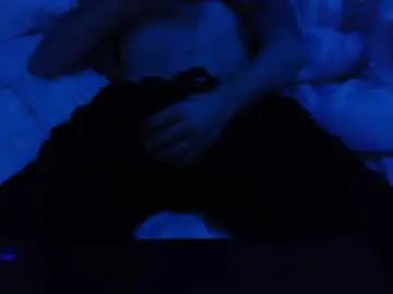 Gay sex chat with curlydelicious - camgaychat.com - Britain