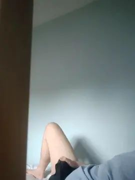 Gay sex chat with Aaronbucks - camgaychat.com - Britain