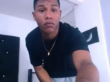 Gay sex chat with kalvin_jhones - camgaychat.com - Britain