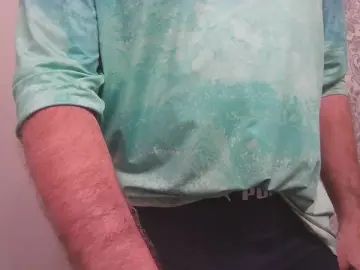 Gay sex chat with Mrcocksamillion - camgaychat.com - Britain