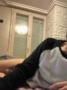 Gay sex chat with christian964go3 - camgaychat.com