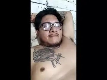 Gay sex chat with bigversboy25 - camgaychat.com