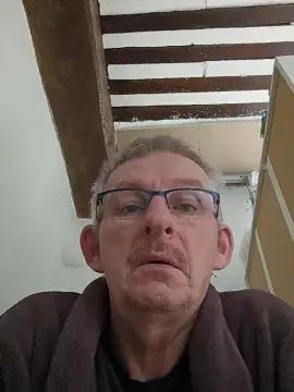 Gay sex chat with speedrdx - camgaychat.com - France