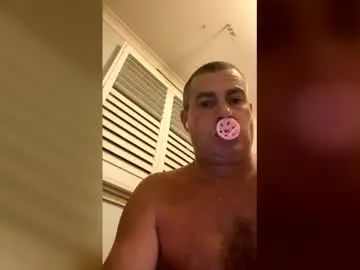 Gay sex chat with pervpuppy - camgaychat.com - Britain