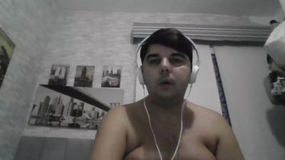 Gay sex chat with safadinho082 - camgaychat.com - Portugal