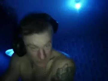 Gay sex chat with fun4alll2have - camgaychat.com - Britain