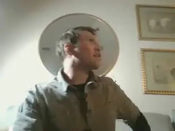 Gay sex chat with divinetiming1995 - camgaychat.com - Britain