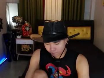 Gay sex chat with flickermarco - camgaychat.com