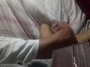 Gay sex chat with Piper951 - camgaychat.com - Britain